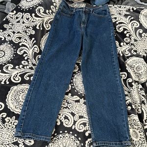 Fashion nova, size 13, blue jeans